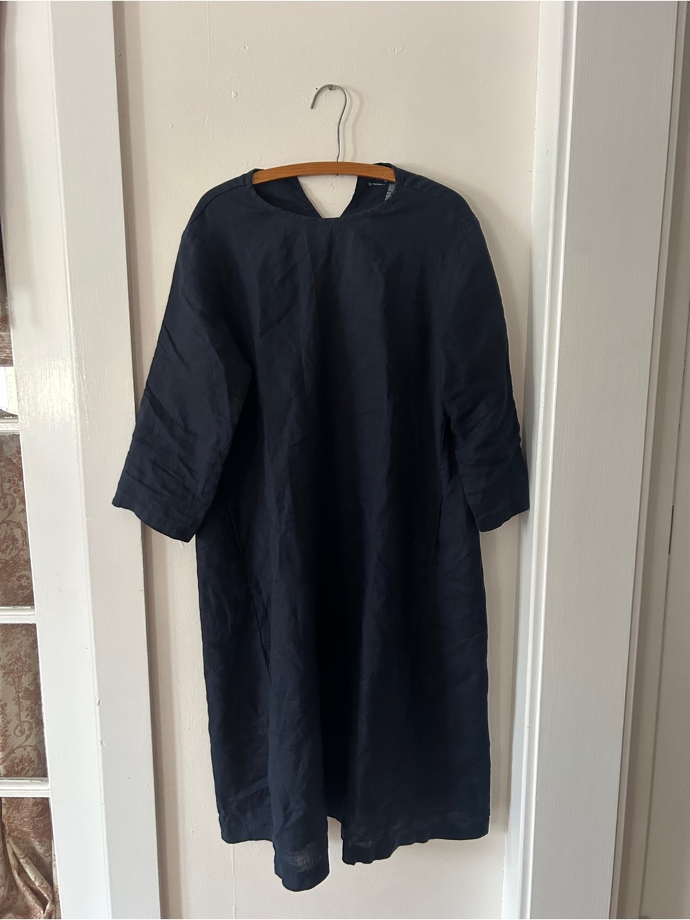 Women's Linen Navy Midi Shift Dress with Three-Quarter Sleeves
